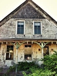 Distressed Cape Cod