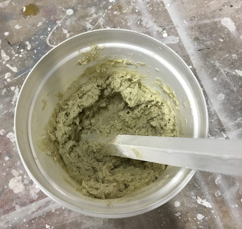 mixing glazing putty