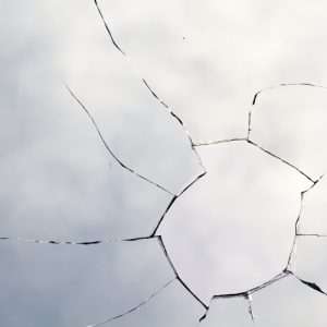 Laminated glass vs tempered glass