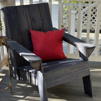How-To-Stain-Outdoor-Furniture-